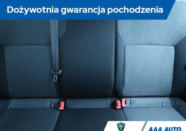 Skoda RAPID cena 30000 przebieg: 153735, rok produkcji 2017 z Lubawa małe 211